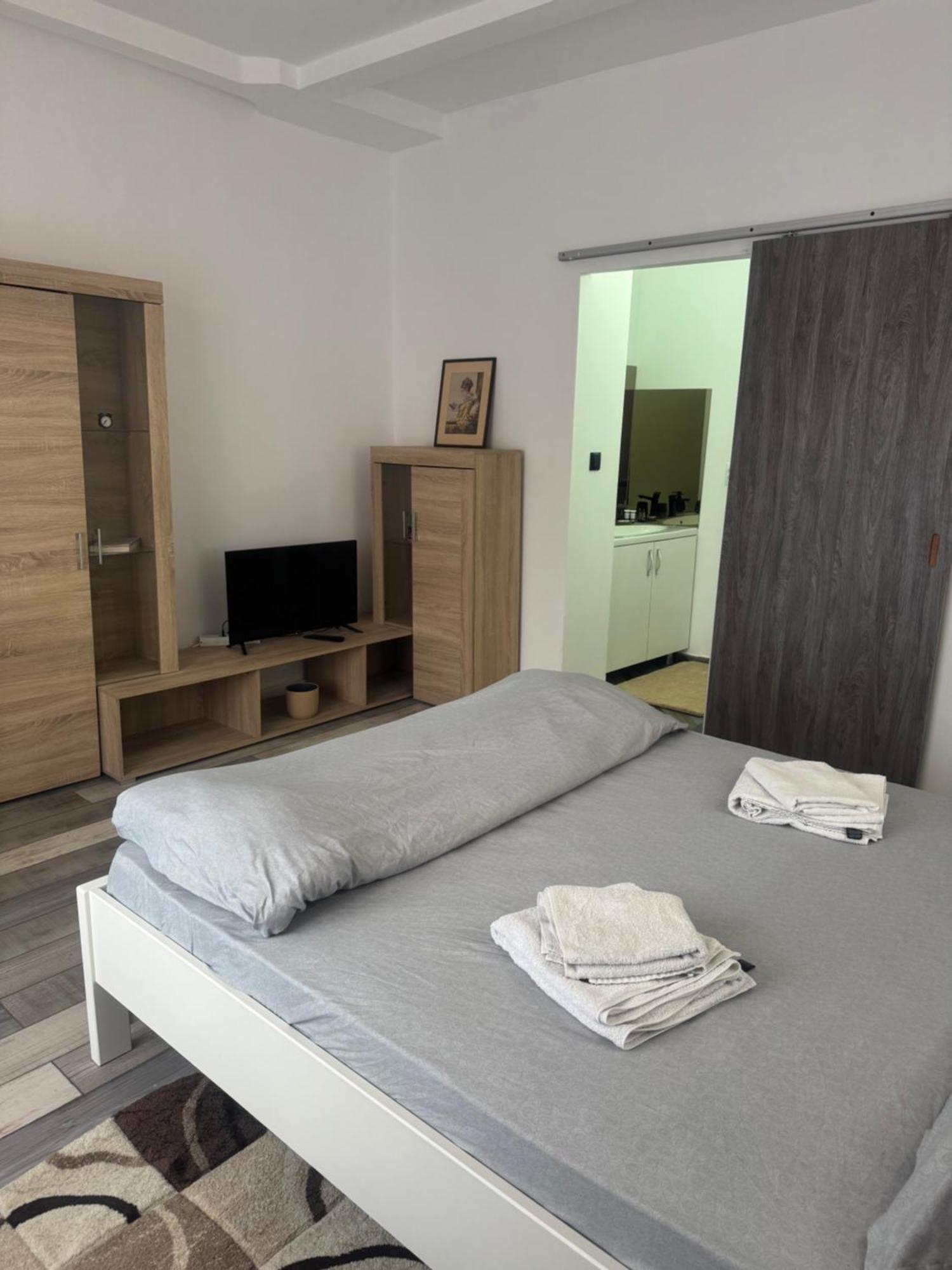Compact House Apartment Cluj-Napoca Exterior foto
